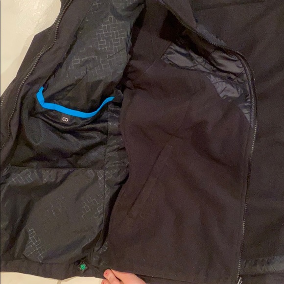 Black Columbia Jacket - Picture 6 of 8